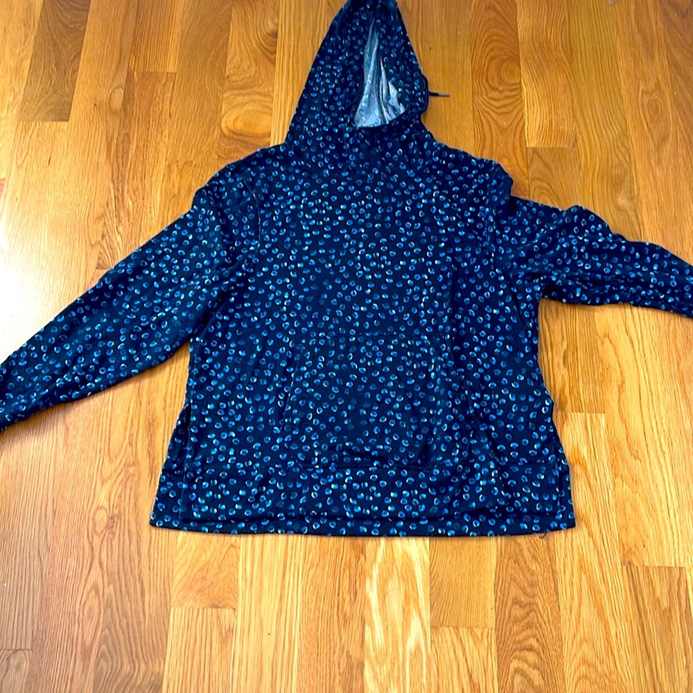 Rachel Zoe hooded sweatshirt in black with vibrant blue shaded pebble print